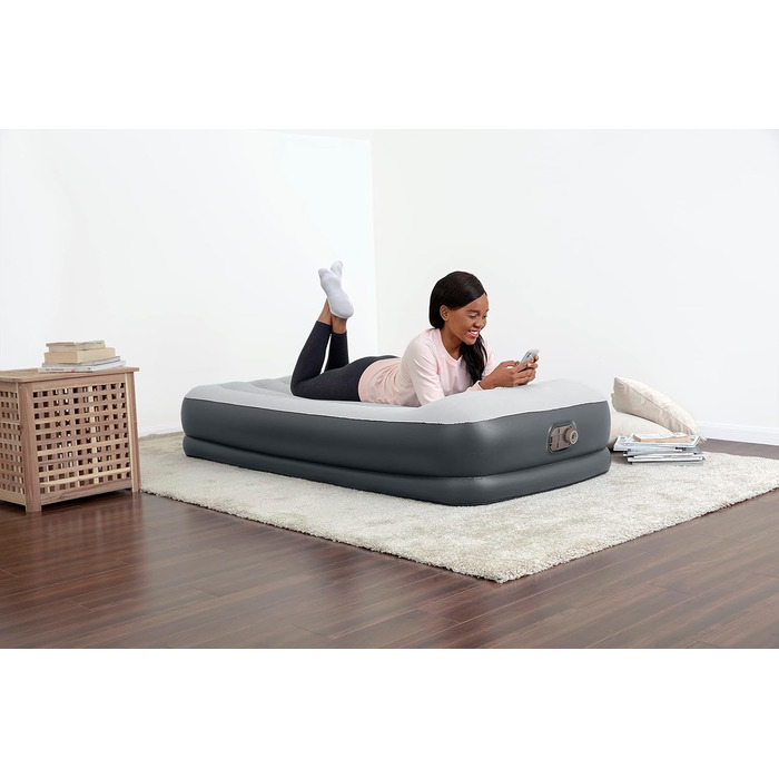 Надувний матрац Novaluxe з вбудованим електронасосом та подушкою, сірий 191x97x38 см