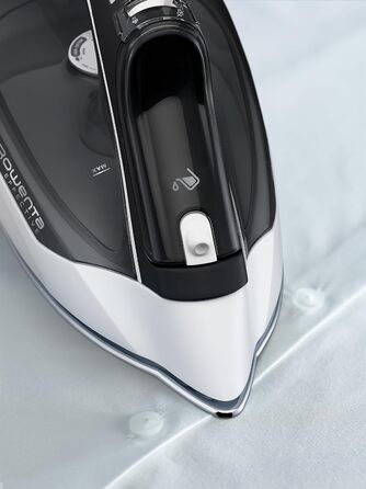 Праска Rowenta Effective DX1530 з парою: потужність 2000W, нержавіюча підошва, 30 г/хв постійна пара, 100 г/хв паровий удар