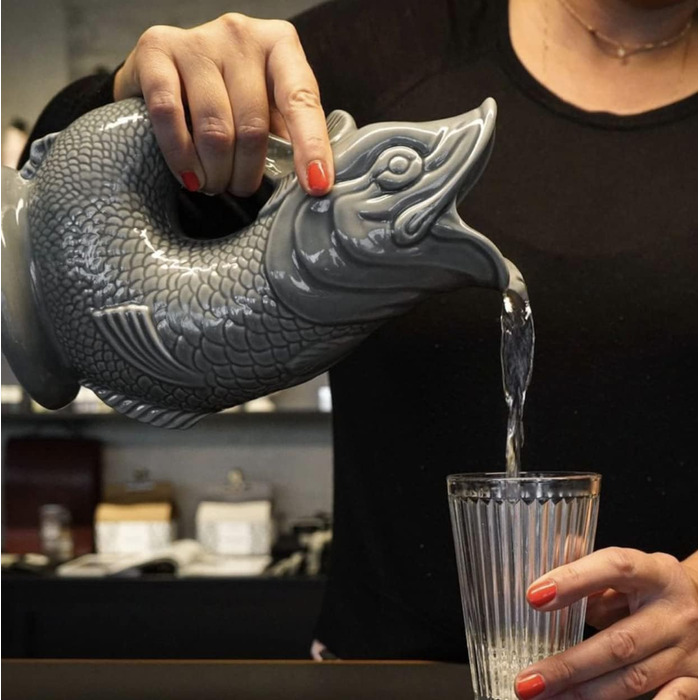 Gluckigluck Original – the original glucking version of the English Guggle Jugs – ceramic jug/carafe
