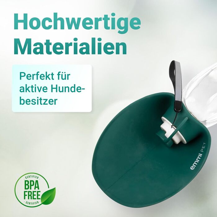 Турбувачка для собак Emmi-pet 600 мл з контейнером для корму 150 мл – портативна пляшка для води та їжі для собак, ідеальна для подорожей, прогулянок та активного відпочинку. Гігієнічна, легка в очищенні. Аксесуар для собак. Зелений колір, 580 мл