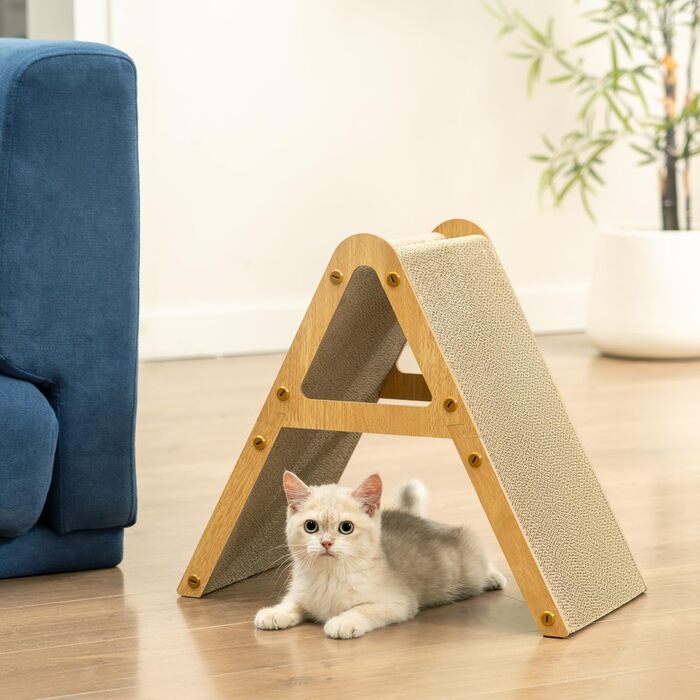 Кігтеточка для котів з коробкою та 4 змінними шарами з картону - велика кігтеточка з міцного гофрокартону, двосторонні шари з картону з наклейками - місце для відпочинку котів у квартирі, захист меблів. Велика коробка для котів + 4 кігтеточки + наклейки (