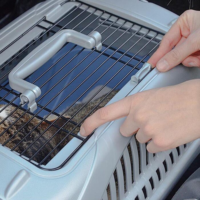 Переносна переноска для тварин Ferplast Atlas Deluxe 20 Open: для собак та котів, з подушкою та мискою, блакитна, 38x58x33 см