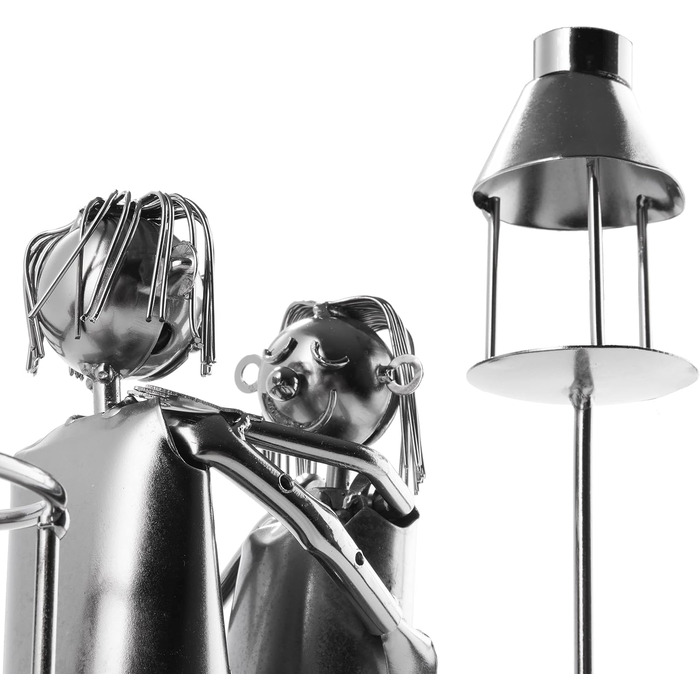 BRUBAKER Wine Bottle Holder, Loving Couple with Lantern for Tealight - Metal Sculpture Bottle Stand - 26.5 cm - Wine Gift for Couples, Pair Gift - with Greeting Card