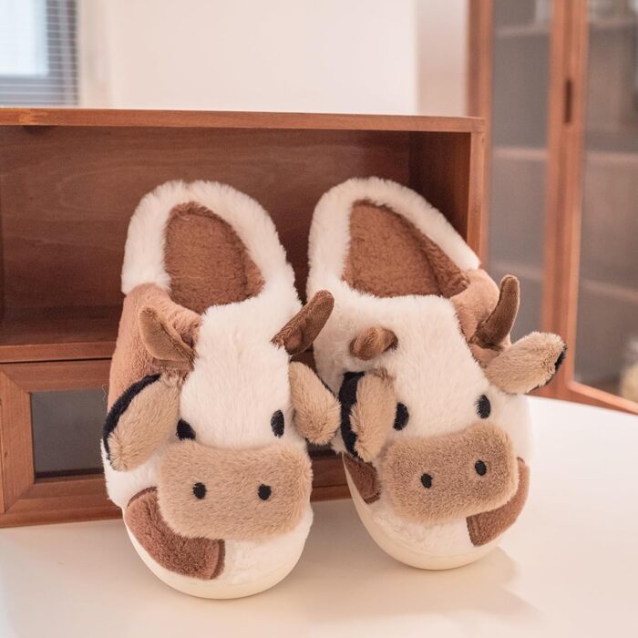 Тапочки-корови: м'які, плюшеві, зимові. Унісекс, для жінок та чоловіків. Білі та коричневі, розмір 38/39 EU