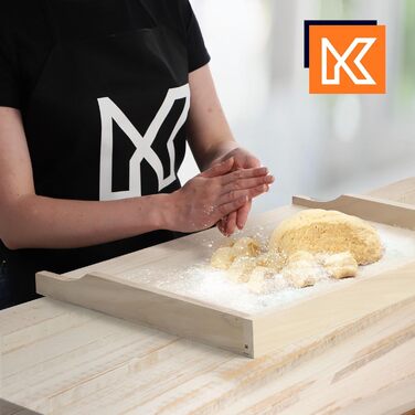 Дошка для розкатування тіста KADAX, дерев'яна, з якісної тополі, з бортиками, традиційна кухонна дошка для приготування локшини, пирогів, вареників, одностороння, 40x60 см