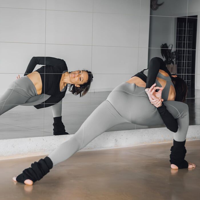 16 настінних дзеркал для плитки - Легка установка, без рамки, розміром 35,6 x 28 см, для спальні, вітальні, ванної кімнати та домашнього спортзалу