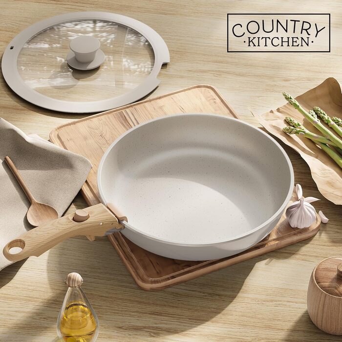 Набір посуду Country Kitchen 16 предметів з керамічним антипригарним покриттям, дерев'яні ручки, для плити та духовки (кремовий з золотистими крапками)