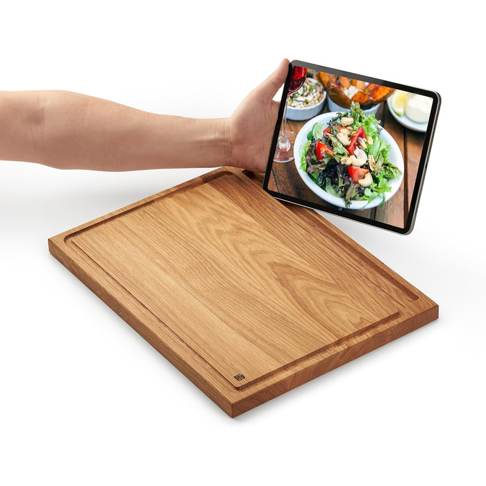 Edelding Cutting and Serving Board made of high-quality oak, 40 x 30 cm in size, with a juice groove and tablet holder | Antibacterial kitchen board | Serving board, breakfast board, solid wood board