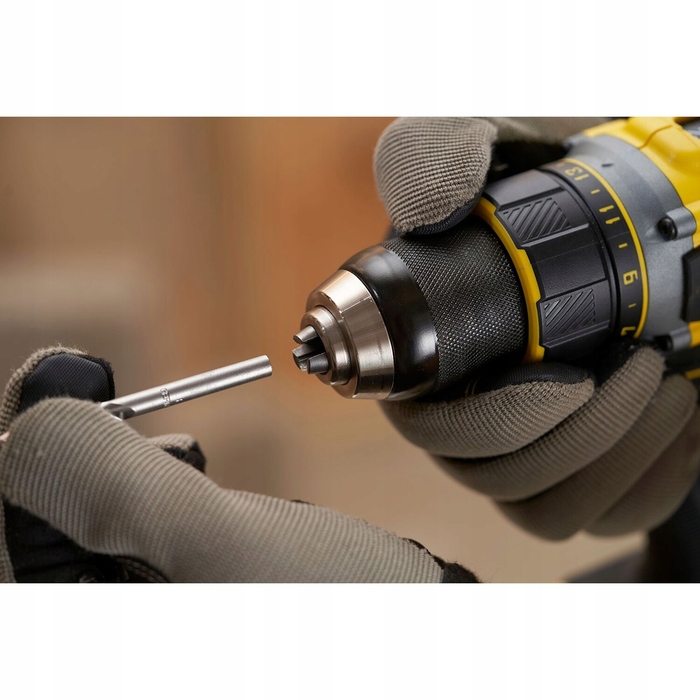 Акумуляторний шурупокрут Stanley 18 В SFMCD720B-XJ