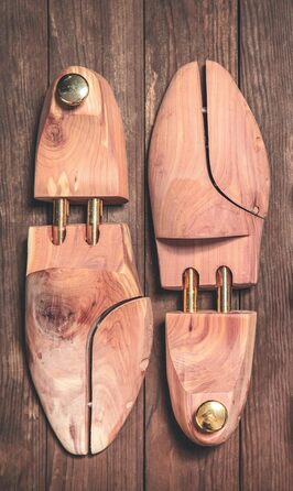 100% Handmade Shoe Trees made from delicately scented Cedarwood, high moisture absorption, wood from the USA, for men's and women's shoes and boots, Cedar Shoe Trees, various sizes