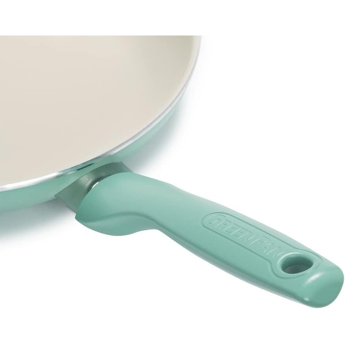 GreenPan Rio: набір сковорідок з антипригарним покриттям Ceramic, 2 шт. (20 см & 26 см), без PFAS, Stay-Cool ручка, термостійкі до 160°C, для миття в посудомийній машині, чорний & кремовий