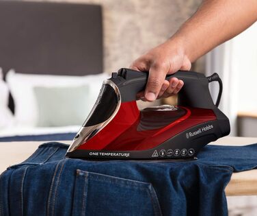 Праска Russell Hobbs 25090-56 з парою, 2600 Вт, керамічна підошва, самоочищення, антинакип, для всіх тканин