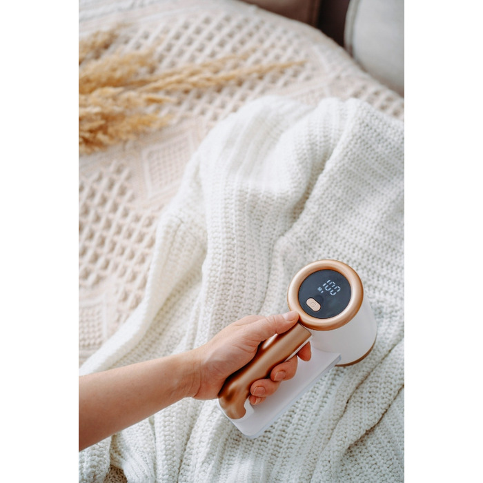 Акумуляторна машинка для видалення ковтунців ADLER з LCD-дисплеєм, 5 Вт