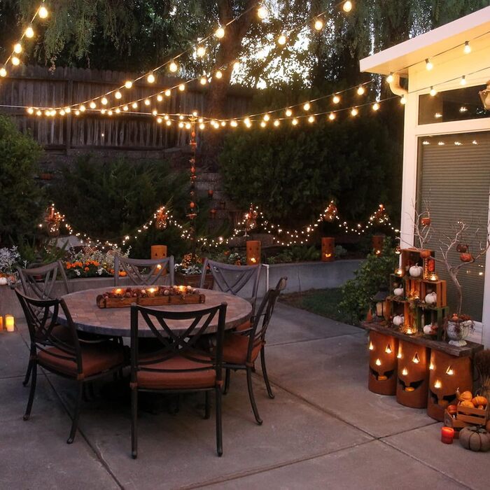 Ланцюжок гірлянд з лампочками 30м, 50+2 LED, IP45, тепле світло для саду, тераси, святкування