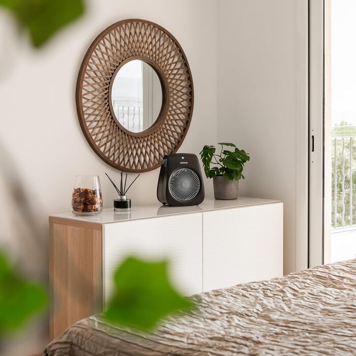 Електричний обігрівач Cecotec ReadyWarm 2000 Max Force - 20 м², 2000 Вт, вертикальний, чорний