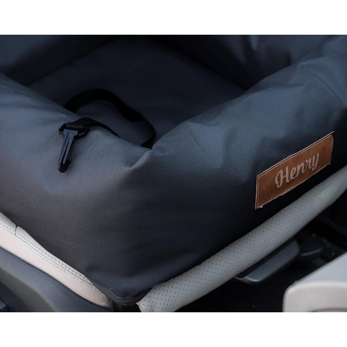 Крісло для собак у машину Petsen з іменем, чорне, для маленьких собак, з поводом