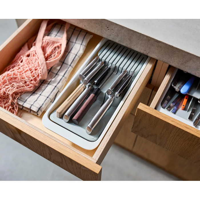 Органайзер для столових приборів Joseph Joseph DrawerStore з блоком для ножів, розширюваний, з переробленого пластику, компактний