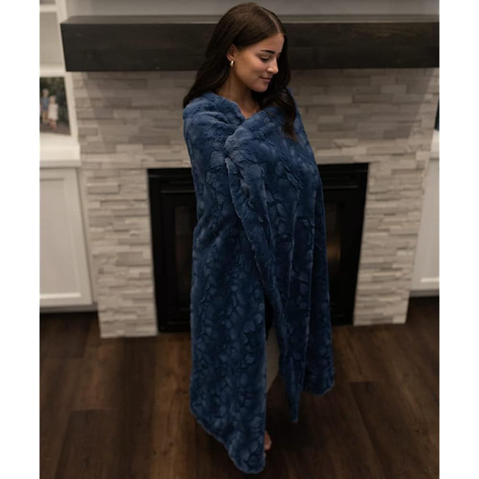 Плед з штучного хутра GRACED SOFT LUXURIES, теплий, м'який, сірий, розмір L (127 x 152,4 см)