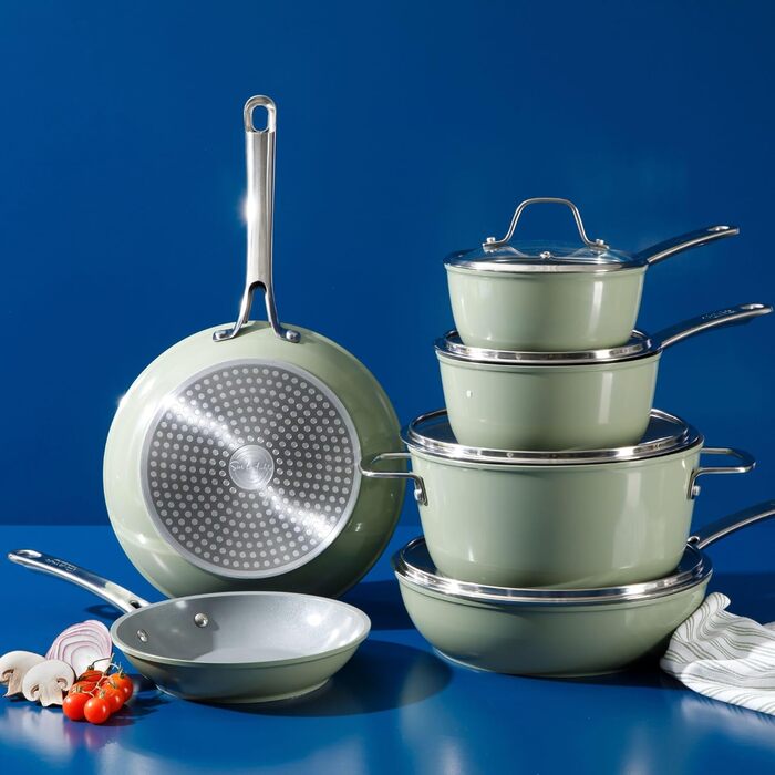 Набір посуду Sur La Table Kitchen Essentials 10 предметів: каструлі та сковороди з титано-керамічним антипригарним покриттям, індукція, зелений колір, без PFA