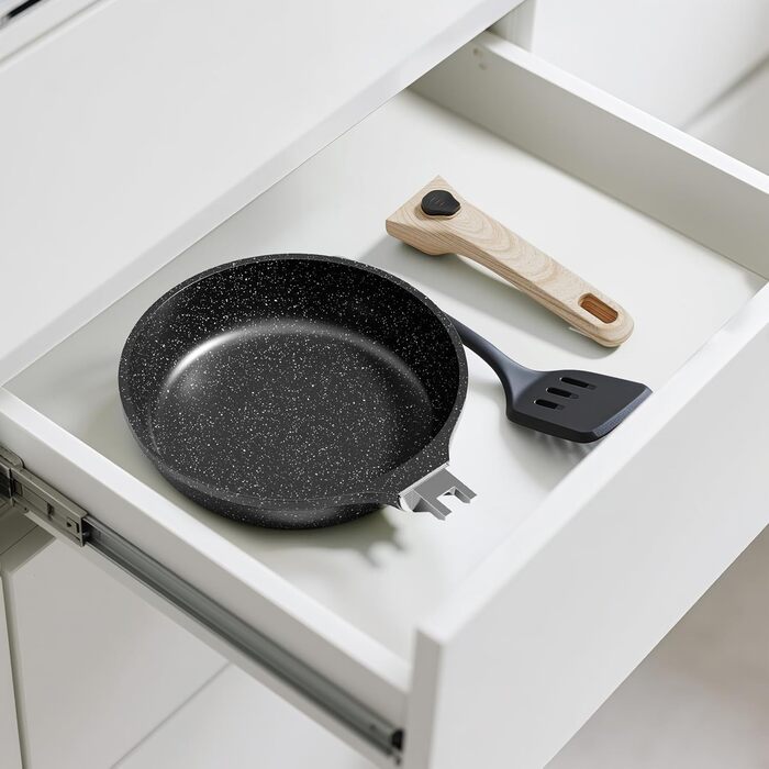 Сковорода RIOVARM 30 см з нержавіючої сталі з антипригарним покриттям для індукційних плит, вок, універсальна, для всіх плит, сумісна з духовкою, миюча в посудомийній машині, тришарова структура, з ручкою з нержавіючої сталі