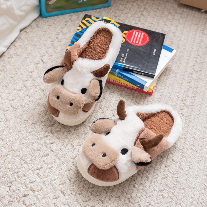 Тапочки-корови: м'які, плюшеві, зимові. Унісекс, для жінок та чоловіків. Білі та коричневі, розмір 38/39 EU