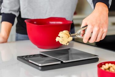 Кухонні ваги KitchenAid Digital з двома платформами, 5000г - 500г, чорний колір, з таймером