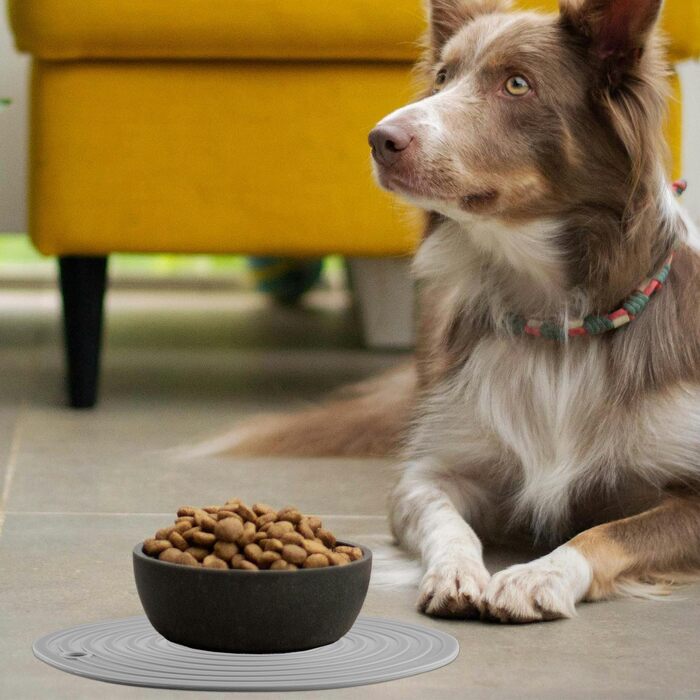 Килимок під годівницю для котів та собак Tabanzhe, силіконовий, неслизький, водонепроникний, сірий