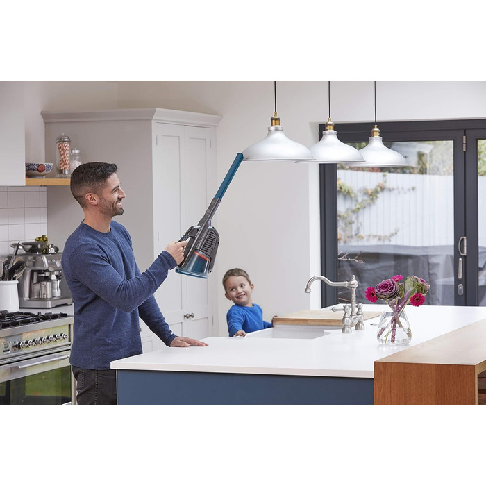 Акумуляторний пилосос ручний BLACK+DECKER BHHV315J Lithium Dustbuster Titanium/Blue 12V, 20AW, з циклонною технологією та насадкою для щілин, безмішковий, з док-станцією