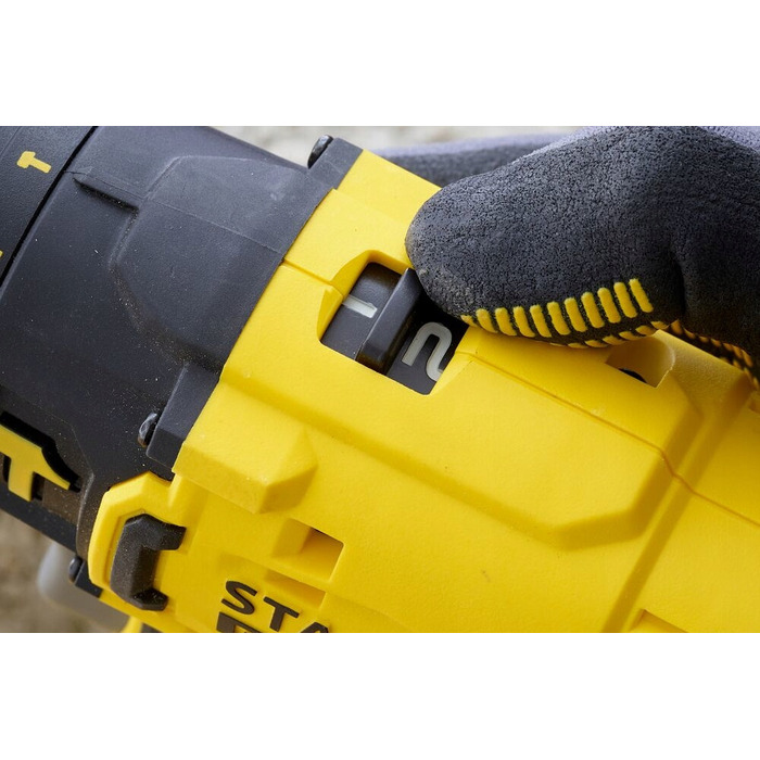 Ударний дриль-шурупокрут Stanley FatMax 18V SFMCD711D2K (2x2,0 Агч) у кейсі