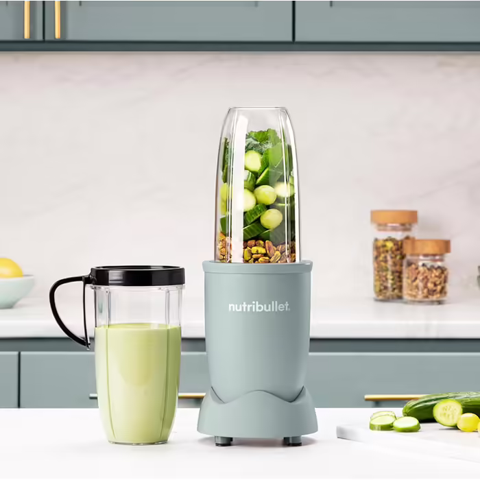 Nutribullet Pro 900, Electric Blender, Food Processor, Smoothie Mixer, Multi-Function Blender, 900W Power, 900ml and 710ml Cups, Matte Jade, NB910MAJD Matte Jade Packaging with Accessories