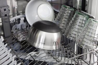 Миска Brabantia для перемішування, 1.0 л, нержавіюча сталь з термостійким силіконовим дном