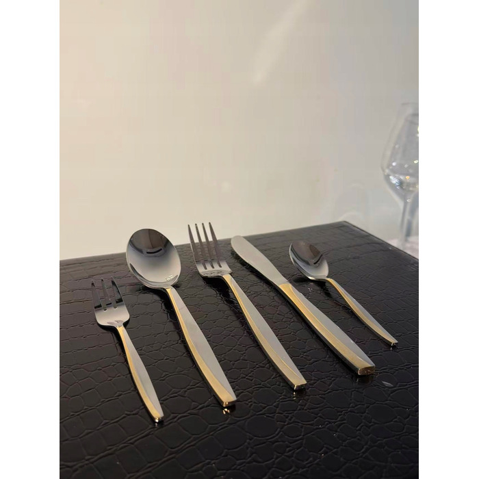 Набір столових приборів у кейсі-валізці, нержавіюча сталь, 72 предмети на 12 осіб