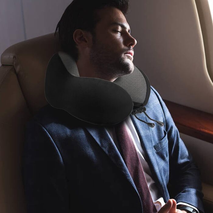 Подушка для шиї Eono з Memory Foam, ергономічна, для подорожей, з маскою для сну та навушниками, чорна