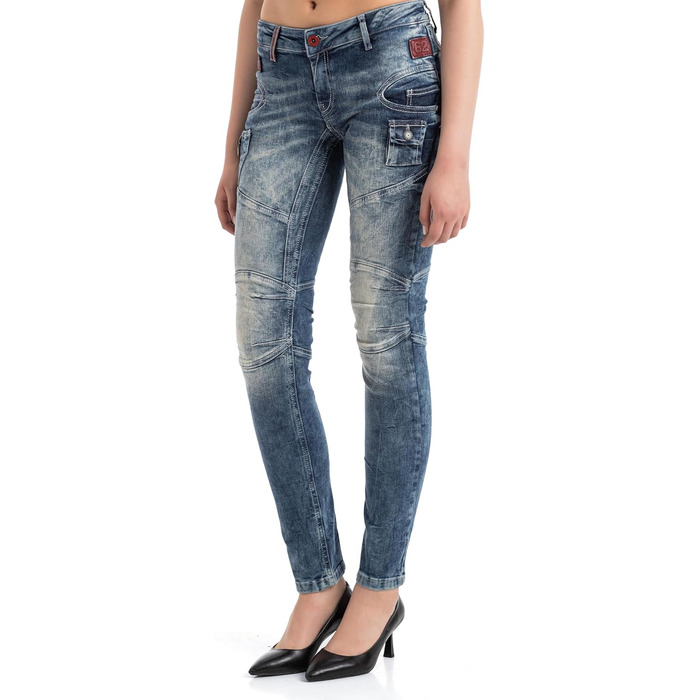 Джинси жіночі Cipo & Baxx з ефектом потертості та дір, блакитні 30W/32L