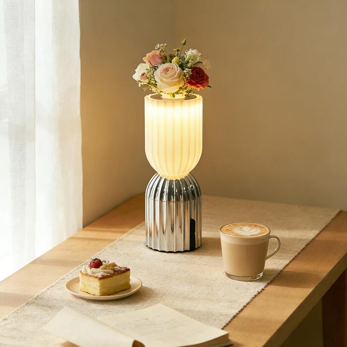 Світлодіодна настільна лампа бездротова акумуляторна з USB-C, димована, RGB підсвітка 2700K, IP54 для дому, балкону, саду (хром)