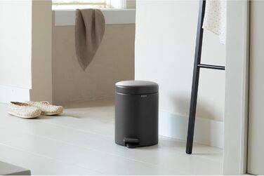 Відро Brabantia Treteimer 30L з внутрішнім відром, чорний матовий, 27x21x29 см