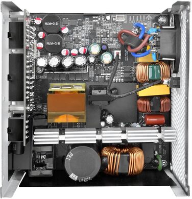 Блок живлення Thermaltake Toughpower GT 1000W, чорний
