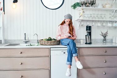 SodaStream DUO комплект: карбонізатор для води з циліндром CO2, 2 скляні пляшки 1л та 1 пластикова 1л (Titan)