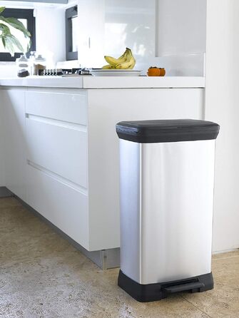 Сміттєвий кошик Curver Deco Bin Metallic's на 50 л з педаллю, пластиковий, сріблястий
