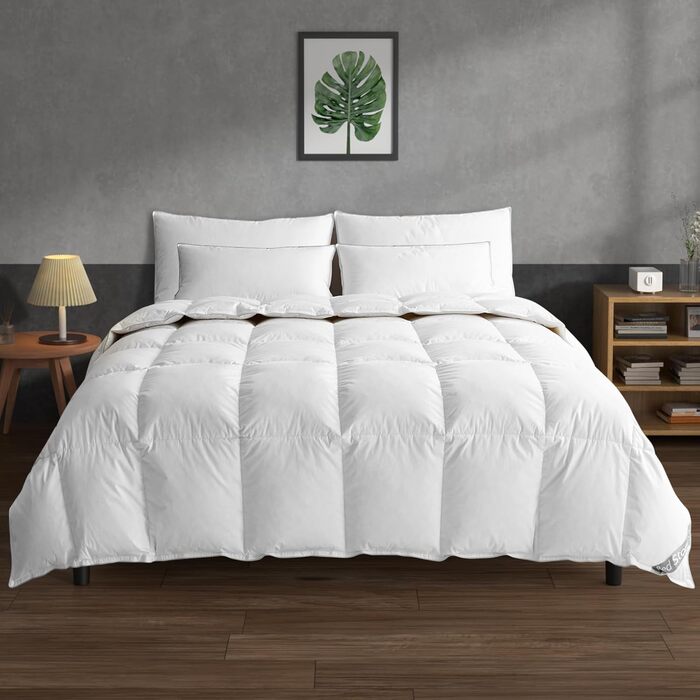 Ковдра BedStory пухова 155x220 см, всесезонна, 1535 г пуху та пера, 100% бавовна, сертифікати Oeko-TEX і RDS, наповнення 450 г/м²