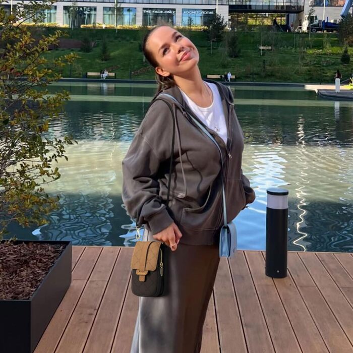 Сумка-органайзер на шию MUIIKOLA з RFID-захистом для телефону, велика місткість, екошкіра, чорно-коричнева