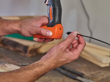 Акумуляторний шурупокрут Black+Decker 7,2 В BDCD8