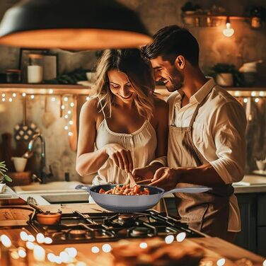 Набір посуду NutriChef з нержавіючої сталі, 6 предметів: сковороди з антипригарним покриттям 20 см, 25 см, 30 см з кришками, індукційні, стійкі до подряпин та придатні для духовки, набір посуду (вок 31 см)