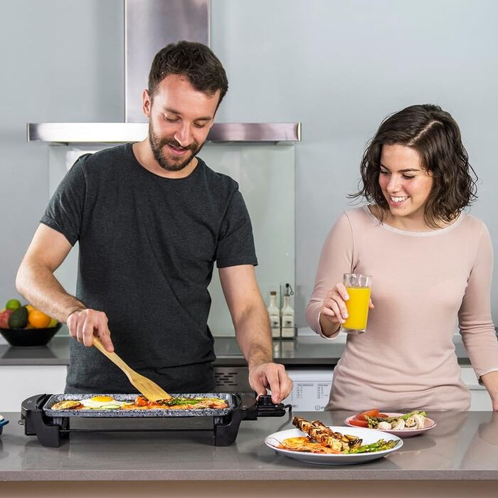 Cecotec Electric Grill Plate with Removable Parts - 1800W - Non-Stick Aluminum Teflon Coated Grill Pan - Dishwasher Safe - Adjustable Thermostat - Large Cooking Surface