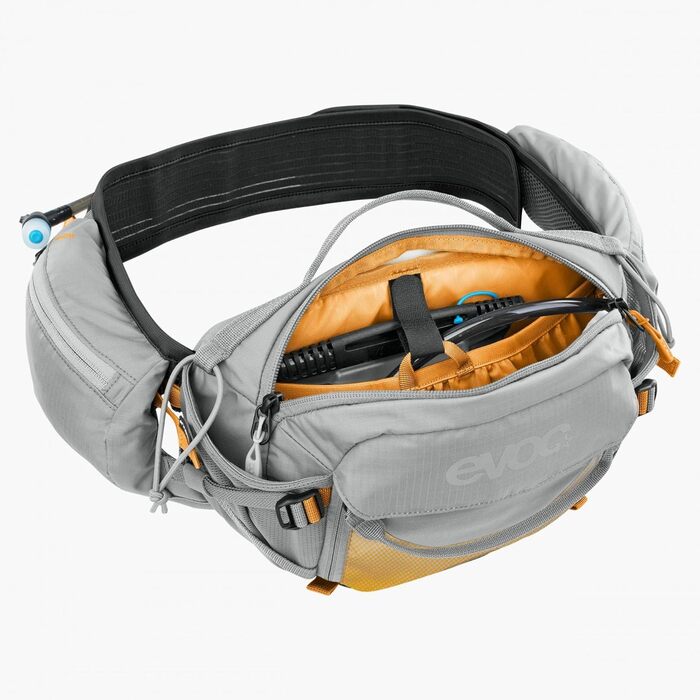 EVOC Hip Pack Pro E-Ride: Сумка на пояс для електровелосипеда (3L, AIRFLOW, Airo Flex, Ventі Flap, тримач для пляшки) сірого кольору