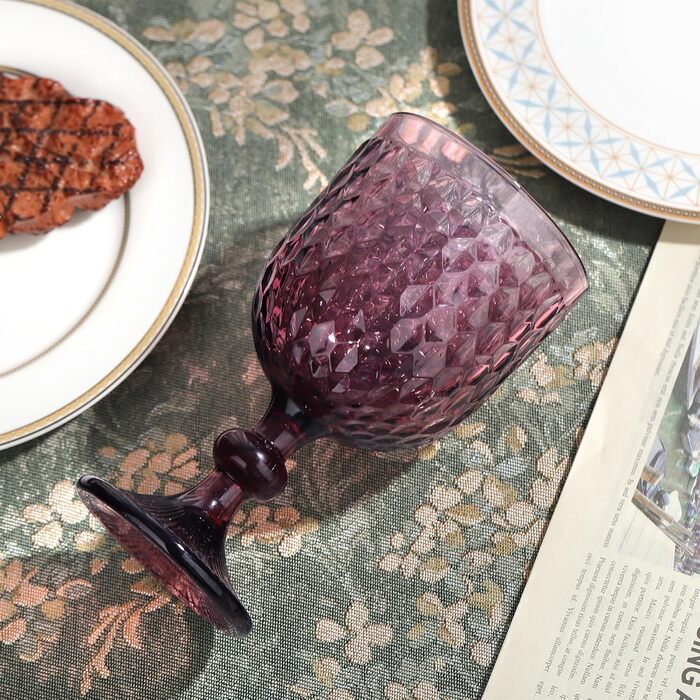 Joeyan 350ml Violet Vintage Wine Glasses with Diamond Embossed Design, Colorful Goblet Glasses Wine Goblet Set for Wine Juice Drinks, Set of 4 Retro Glasses with Stem, Dishwasher Safe