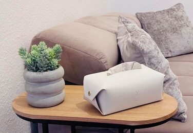 Genuine Leather Cosmetic Tissue Box, Handmade, Made in Italy, perfect for living rooms, bathrooms, kitchens, and office/study (Beige)