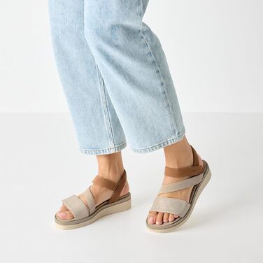 Босоніжки жіночі Tamaris 8-88705-44 Wide Fit бежеві, 37 EU - широка колодка