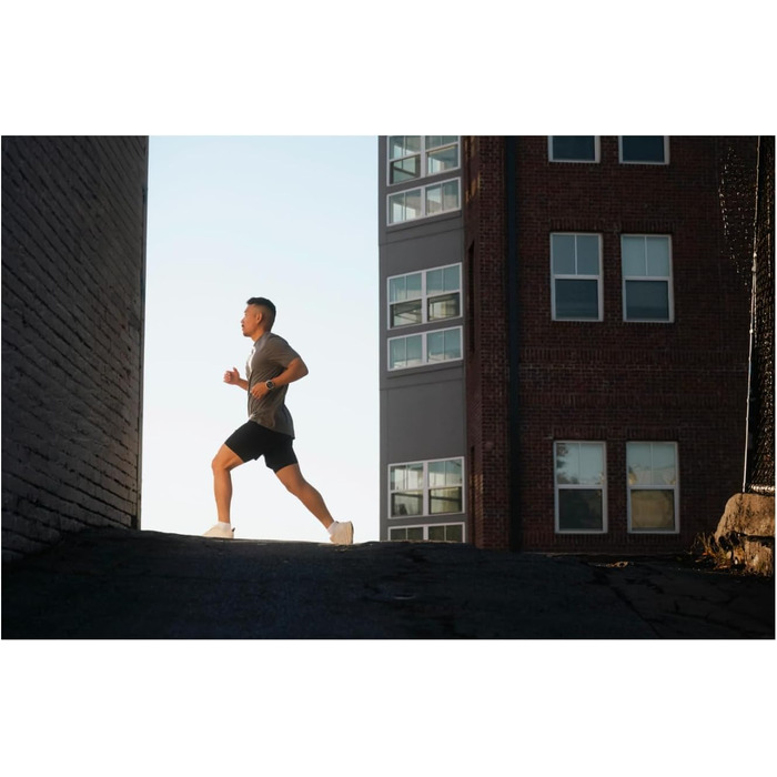 Garmin Forerunner 570: GPS-годинник для бігу та триатлону з AMOLED-дисплеєм, 47 мм, сірий, Al, функції тренувань та відновлення