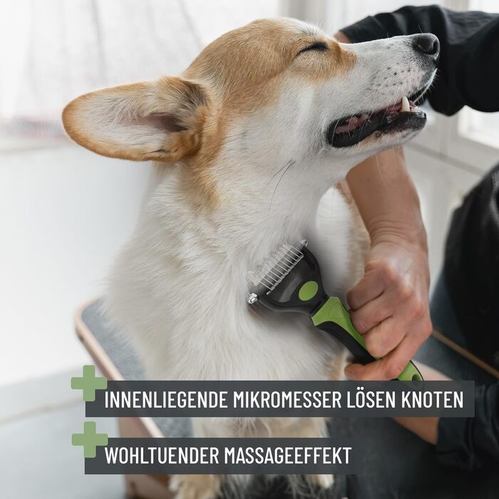 Щітка для собак та котів ReaVET для видалення підшерстка та розпушення, великі та середні породи, з масажним ефектом та захистом верхнього шару шерсті (розмір M-L)